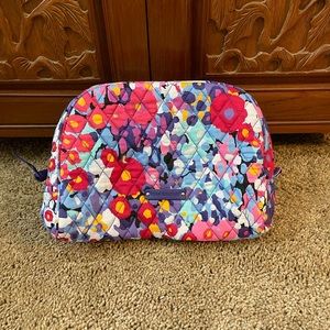 Vera Bradley cosmetic case